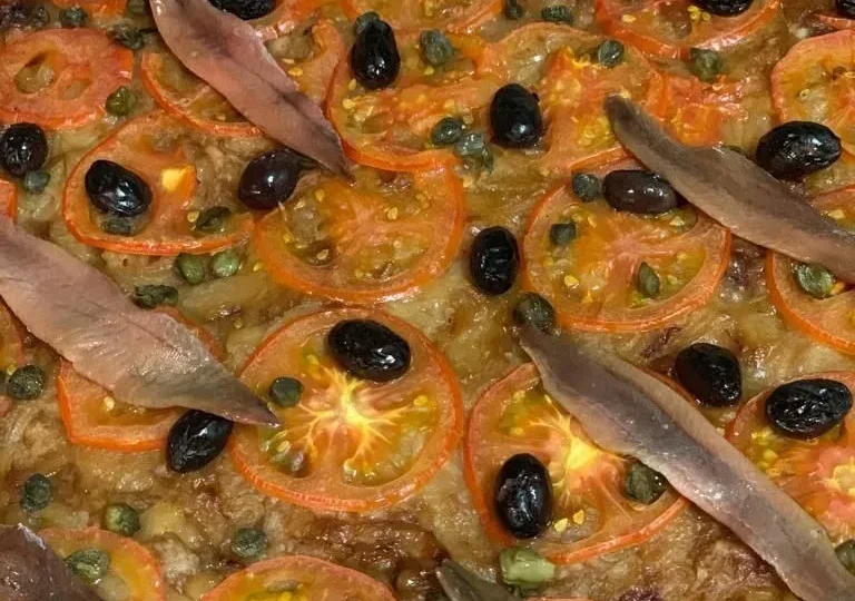 Coca salada